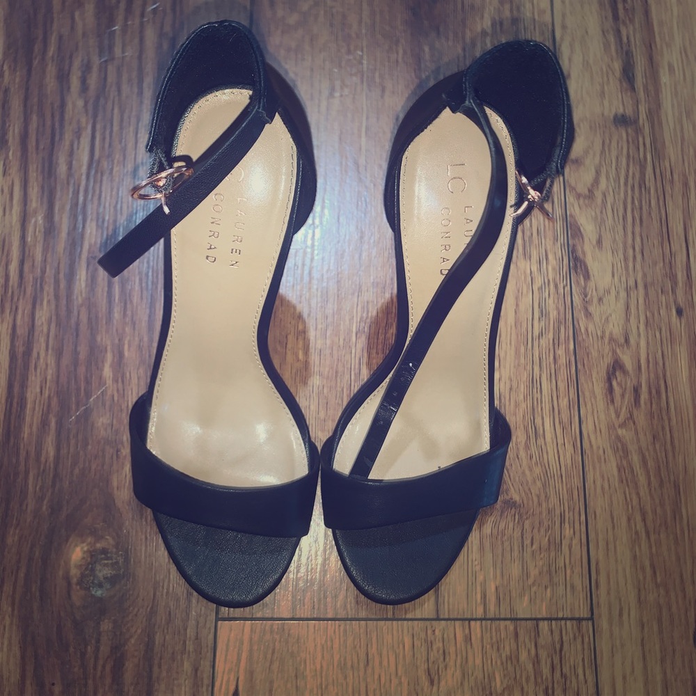 🖤Black Lauren Conrad Pumps🖤